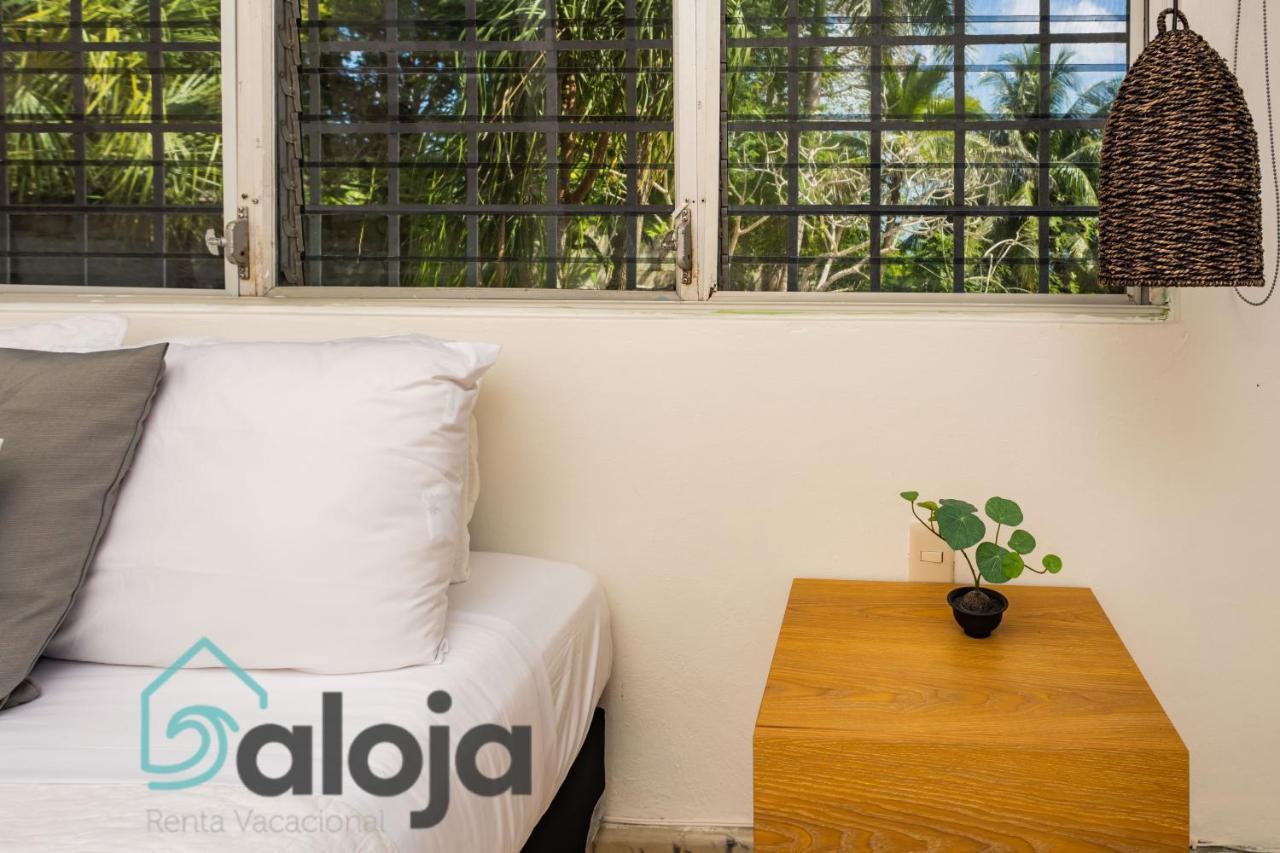 Villa Xtohil With Private Access To The Magic 7 Colors Lagoon Bacalar Exterior photo