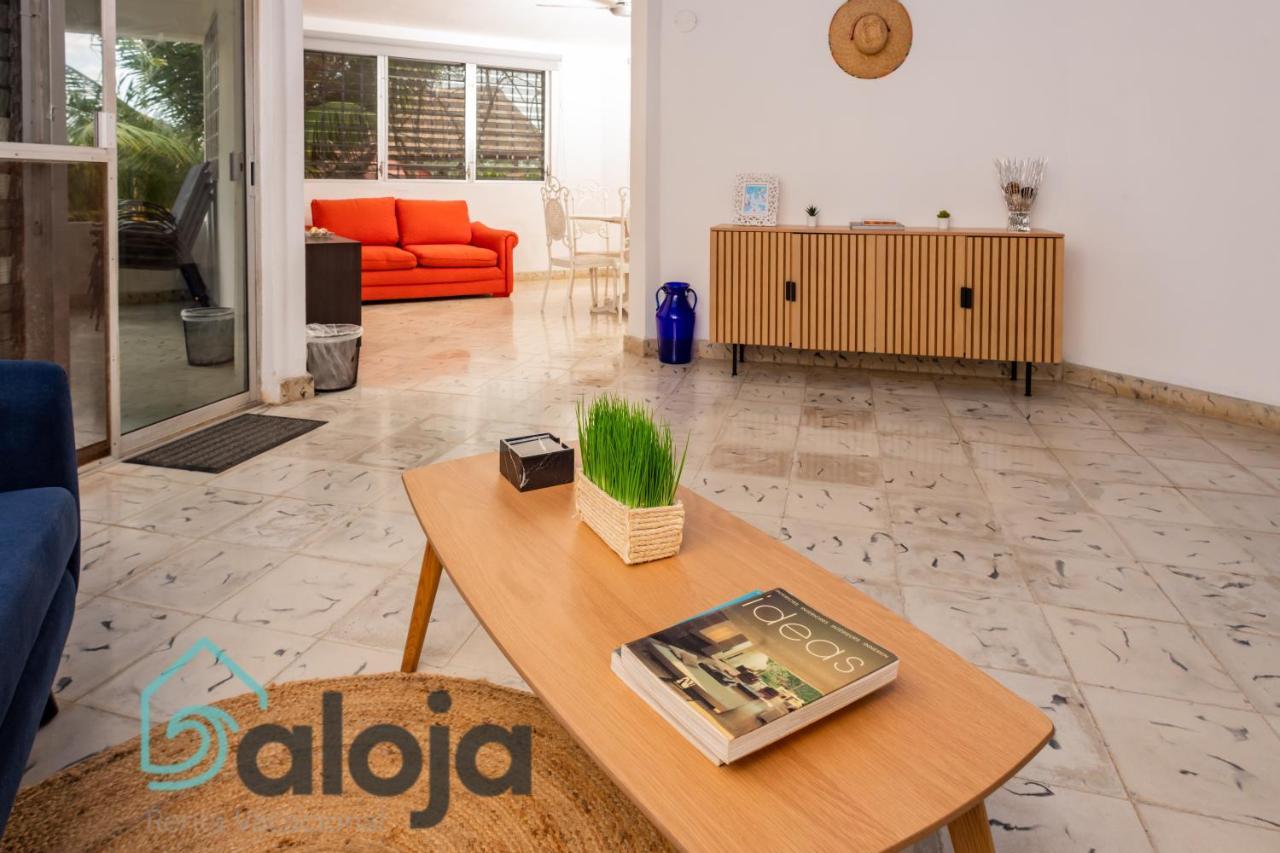 Villa Xtohil With Private Access To The Magic 7 Colors Lagoon Bacalar Exterior photo